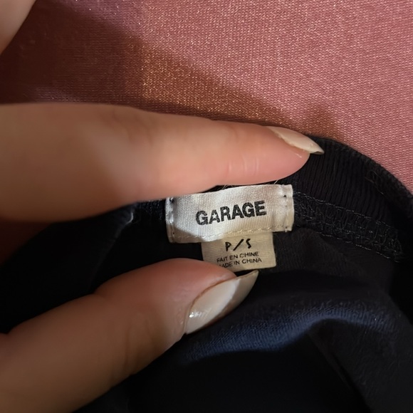 Garage cropped tee navy blue with red stripe - Picture 3 of 3